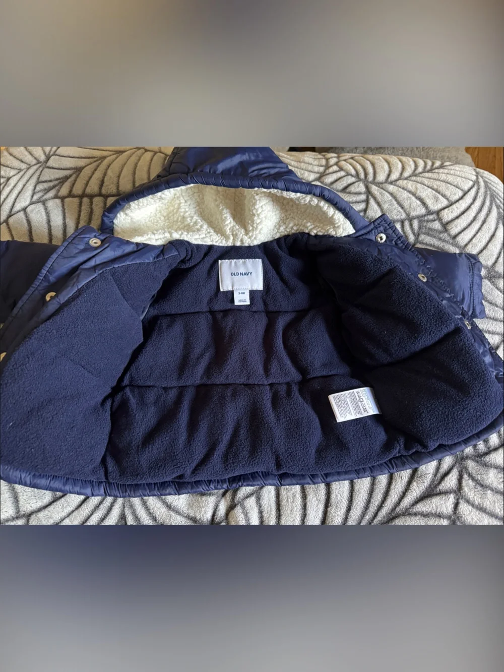 Old Navy Baby Puffer Jacket with Sherpa-Lined Hood Size 3-6 Months - Navy Blue